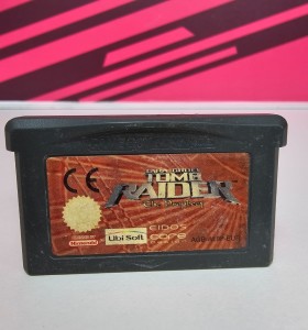 8-8-75738-1-Videojuego Tomb Raider game boy advance