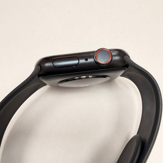 7-7-80160-4-Smartwatch Apple Watch SECelular 44mm