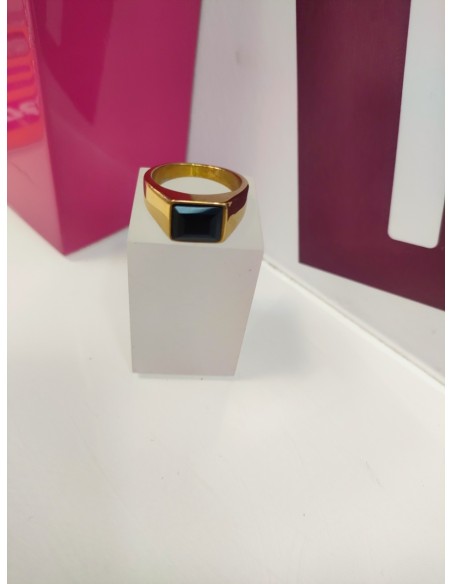 9-9-75525-1-Anillo acero dorado con piedra negra cuadrada T21