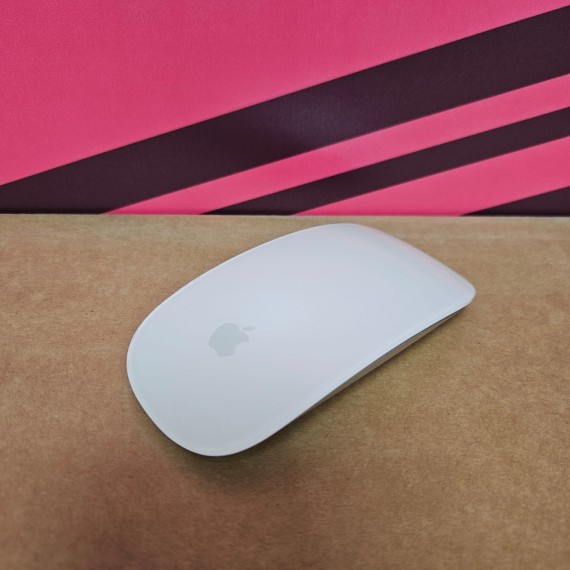 8-8-75737-2-Ratón Apple