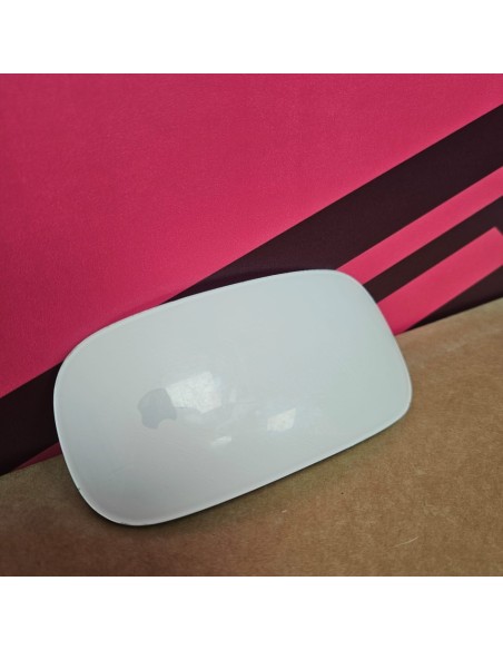 8-8-75737-5-Ratón Apple