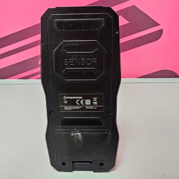 8-8-75740-2-Herramientas eléctricas Detector de Materiales Magnusson