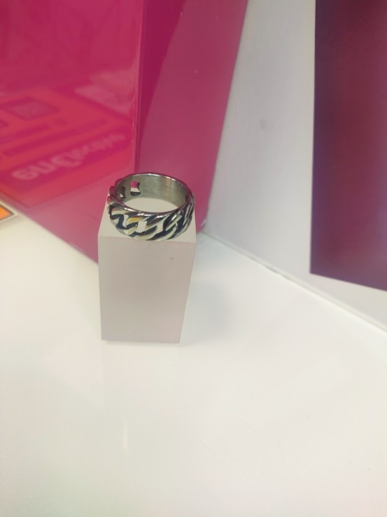 9-9-75637-1-Anillo acero plateado con eslabones de cadena T26