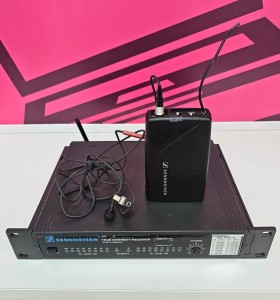 8-8-75748-1-Pinza Microfono Receptor Sennheiser Em 1031-u 2