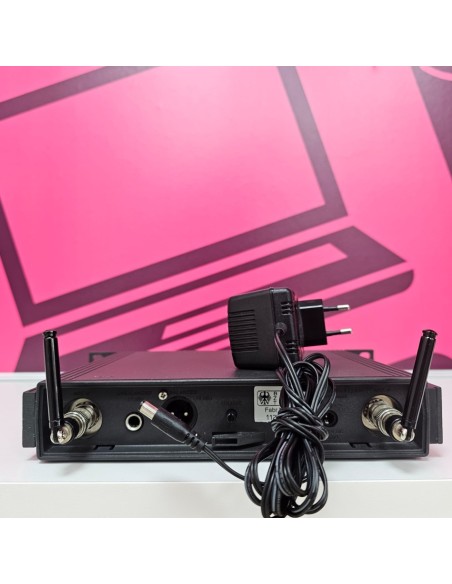 8-8-75748-5-Pinza Microfono Receptor Sennheiser Em 1031-u