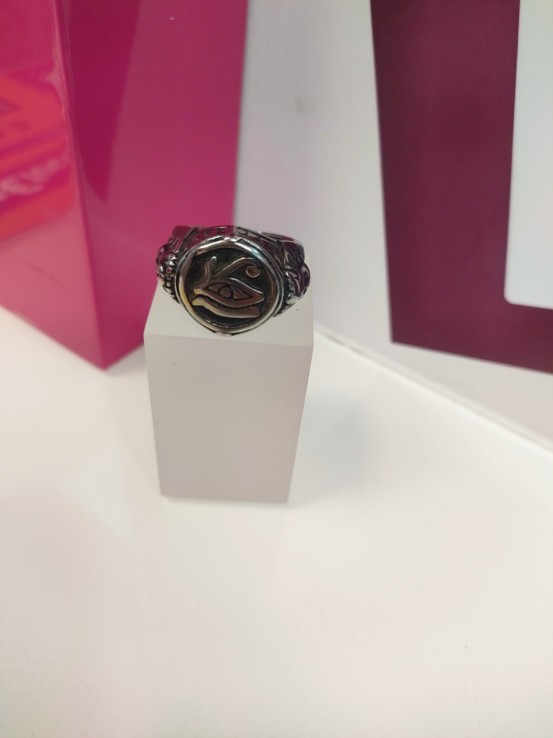 9-9-75625-1-Anillo acero plateado simbolo ojo de horus T22