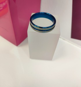 9-9-75720-1-Anillo acero plateado con linea azul T24