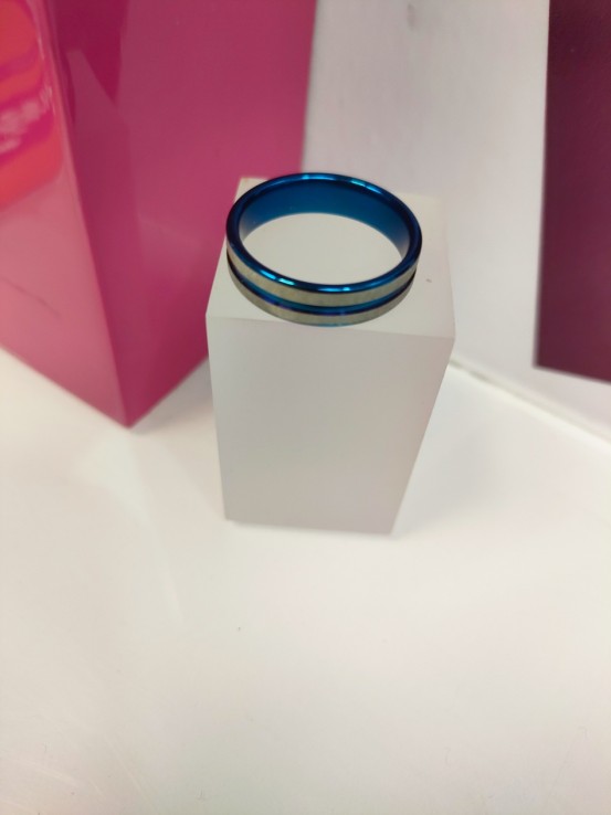 9-9-75720-1-Anillo acero plateado con linea azul T24