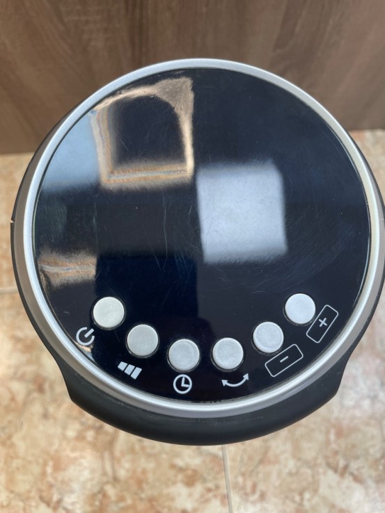 1-1-269256-2-Termoventilador Saivod Negro Torre Calefactor Ceramico Kpt2000