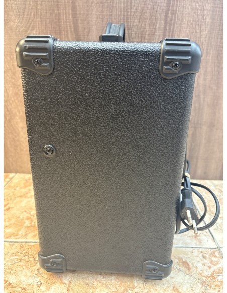 1-1-269247-3-Equipamiento Ampli De Guitarra Belcat