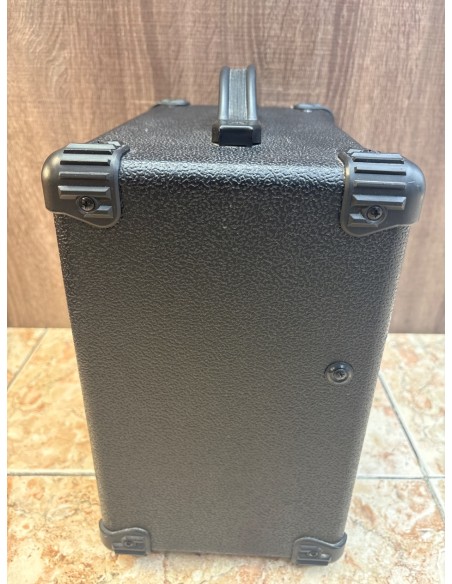 1-1-269247-4-Equipamiento Ampli De Guitarra Belcat