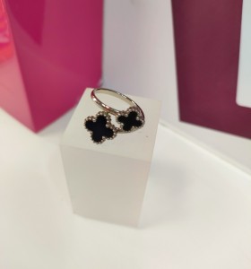 9-9-75785-1-Anillo acero plateado con dos flores negras T18