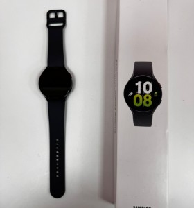 7-7-78459-1-Smartwatch Watch 5 44mm