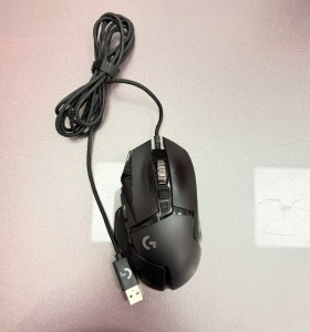 7-7-84985-1-Informática G502 Hero