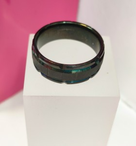9-9-75819-1-Anillo acero negro con lineas en el centro T24