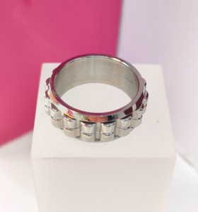 9-9-75835-1-Anillo acero plateado con diseño giratorio T16