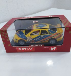 9-2-108880-1-NINCO 50138 AUDI A4