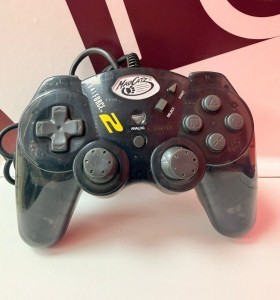 8-8-75795-1-Mando Ps3 MadCatz PS2 Mando - D.C. Force