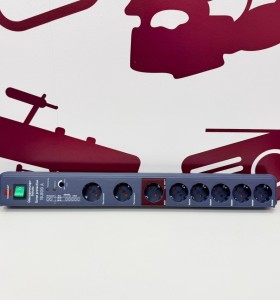 8-8-75823-1-Multiplicador regleta automática Secure-Tec de Brennenstuhl con 8 tomas de corriente y protección 