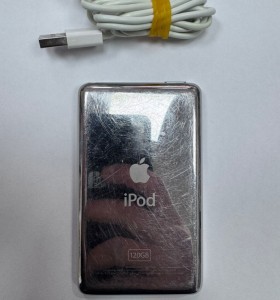 7-7-85025-1-iPod A1238 2
