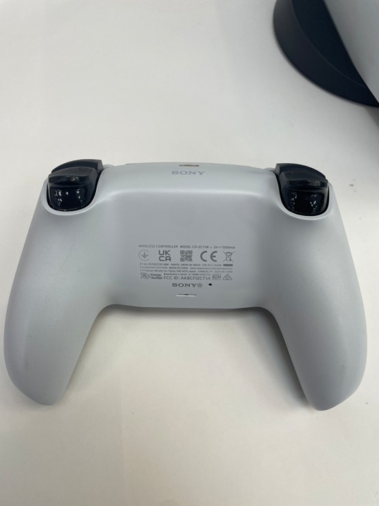 1-1-256379-4-Consola PS5 Disco 1T