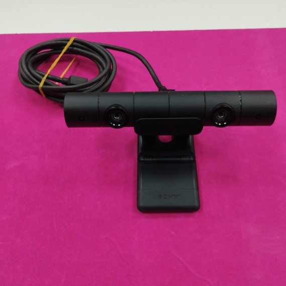 6-6-167272-1-Camara Ps4