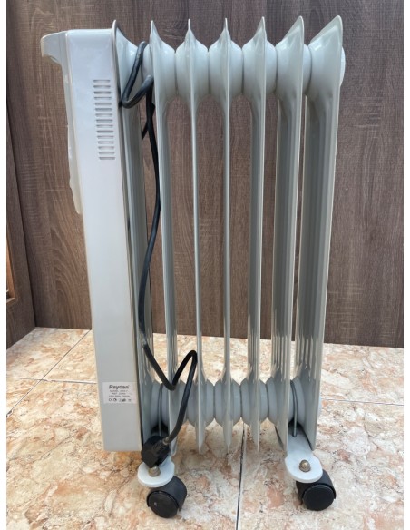 1-1-269352-2-Radiador Electrico Raydan 7 Elementos