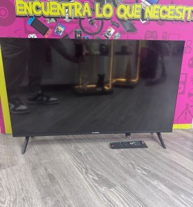 7-7-85062-1-Televisor LED SMART Hyundai Htv4000a