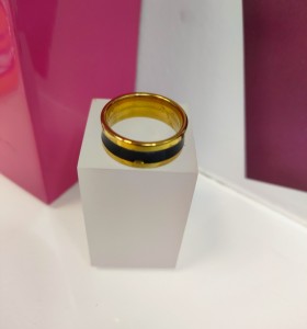 6-9-75731-1-Anillo acero dorado con linea gruesa negra T19