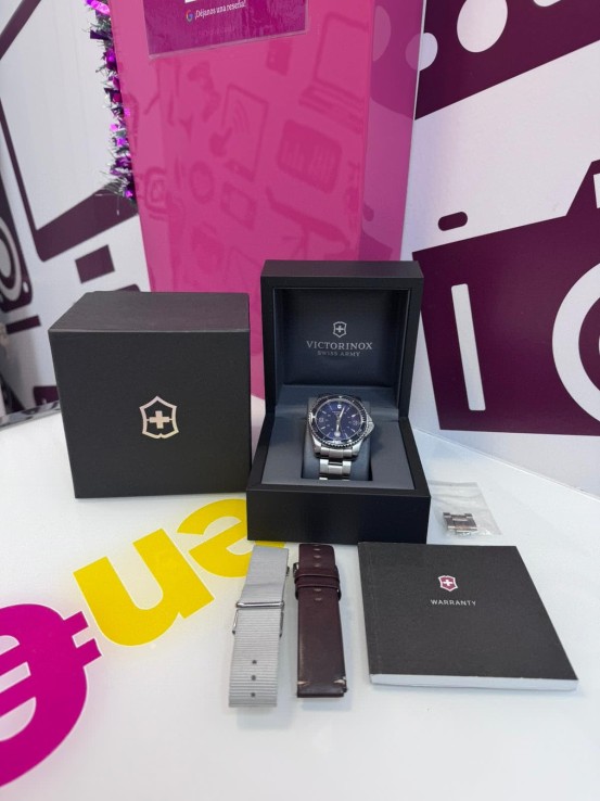 6-9-74695-1-Reloj Pulsera Caballero Victorinox 241603 Maverick Azul 