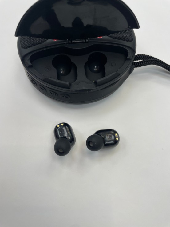 1-1-269444-4-Sonido Altavoz Multimedia Auriculares Negro