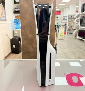 7-7-80501-1-Consola PS5 PS5 Slim Edicion Disco 1 TB