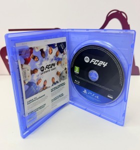 8-8-76019-1-Videojuego PS4 Fifa 24 2