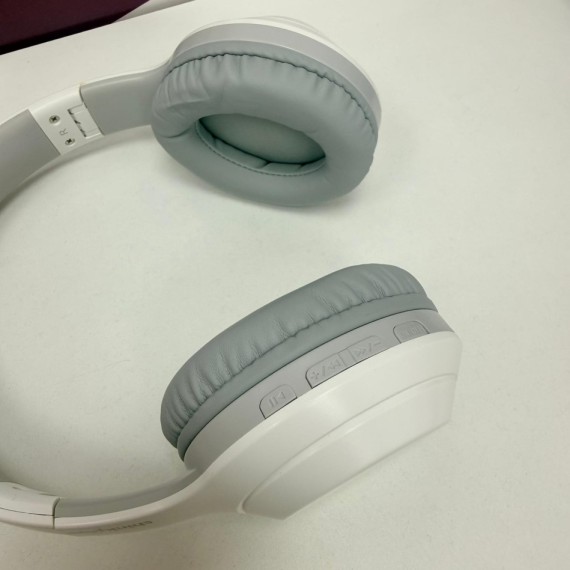 8-8-76039-4-Auriculares LG Thinkplus