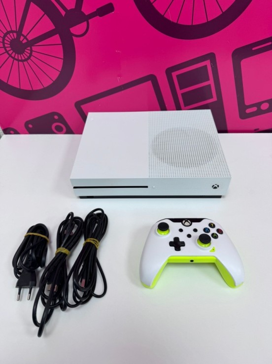 7-7-85056-1-Consola Xbox Series S 1t