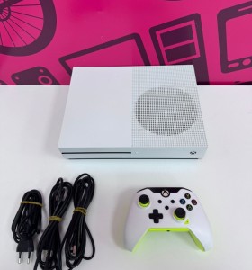 7-7-85056-1-Consola Xbox Series S 1t 2