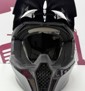 8-8-76069-1-Casco Integral motocross MT Helmets Falcon Solid A0 negro. tL