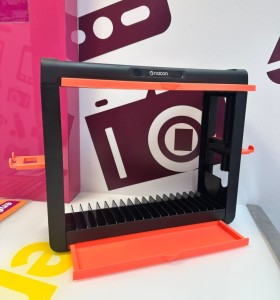 9-9-76000-1-Dock Set Base Nacon Nintendo Switch 2 2