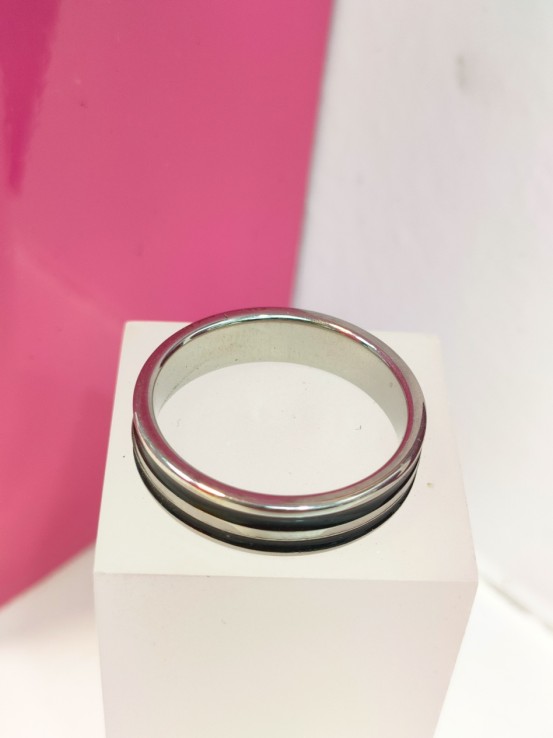 7-9-75830-1-Anillo acero plateado con lineas negras T24