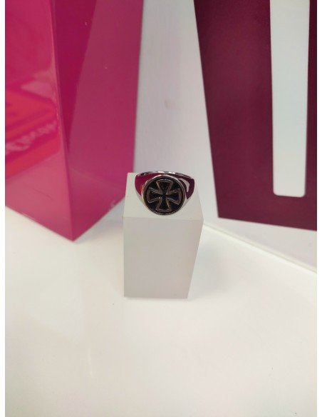 7-9-75646-1-Anillo acero plateado con cruz de hierro T22 