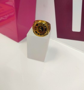 7-9-75548-1-Anillo acero dorado con yin y yang T22