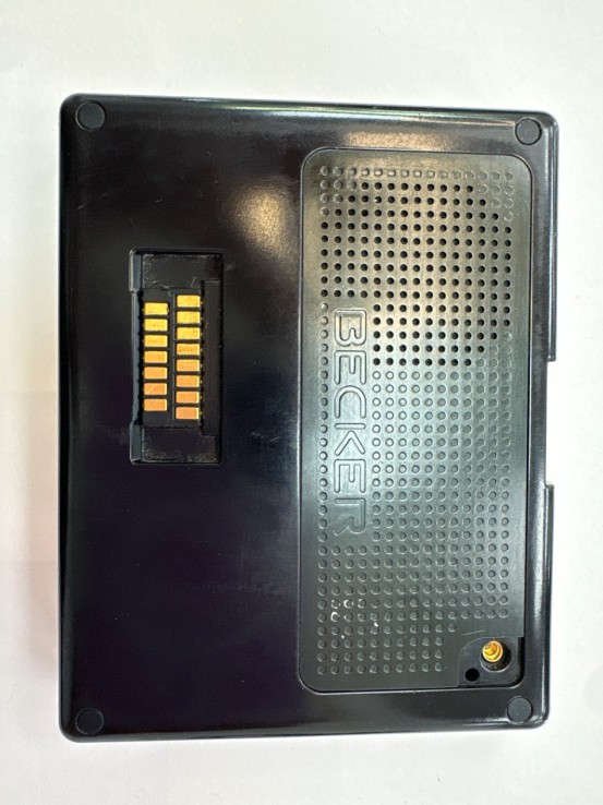 1-1-268192-2-Sistema Navegación GPS Becker BE7926