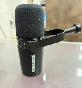 7-7-85160-1-Microfono Shure Mv7