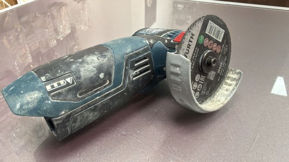 7-7-79030-6-Amoladora Angular bosch gws 12-76 12V