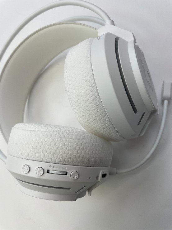 1-1-269595-2-Auriculares Gaming Fresh Rebel 3AGH301WH 