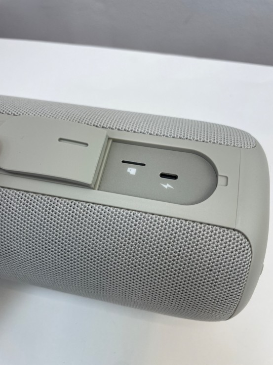 1-1-269593-3-Altavoces HiFi Fresh Rebel 1ARB800IG (Sin Uso)