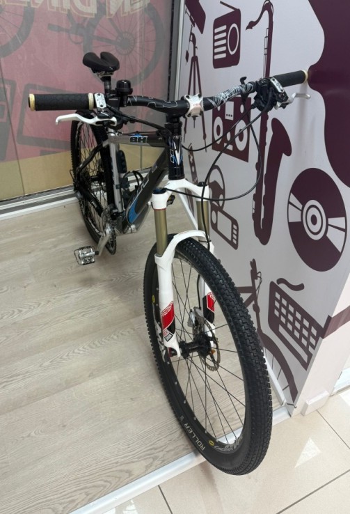 9-9-76035-7-Bicicleta Montana bh fbs 26 talla M