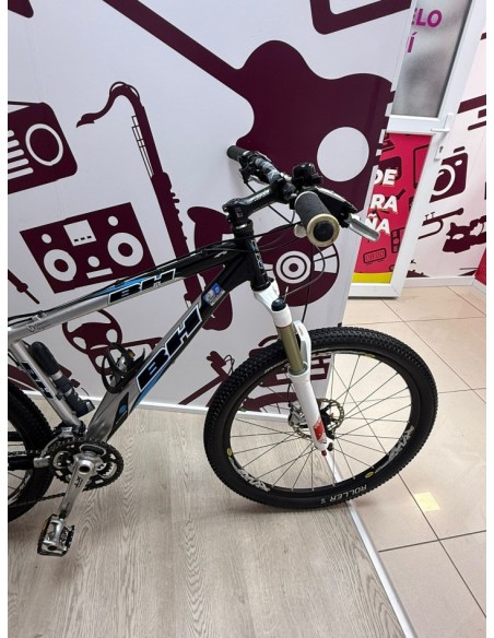 9-9-76035-10-Bicicleta Montana bh fbs 26 talla M