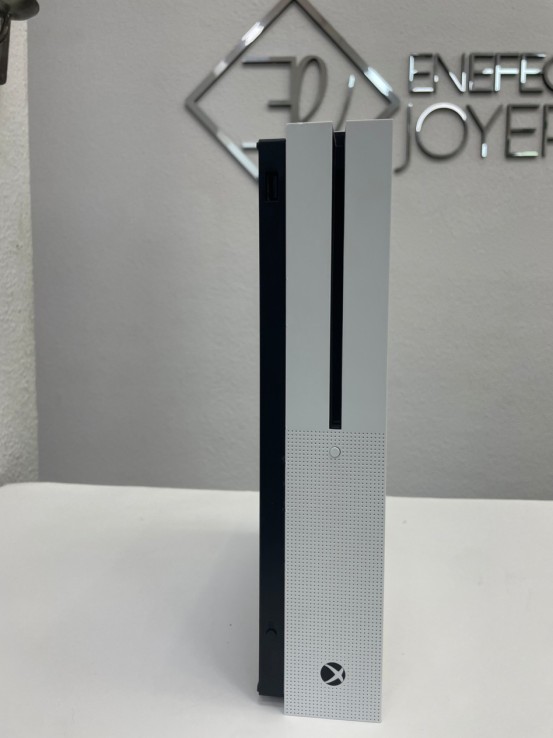 1-1-269613-2-Consola Xbox One S 1Tb 