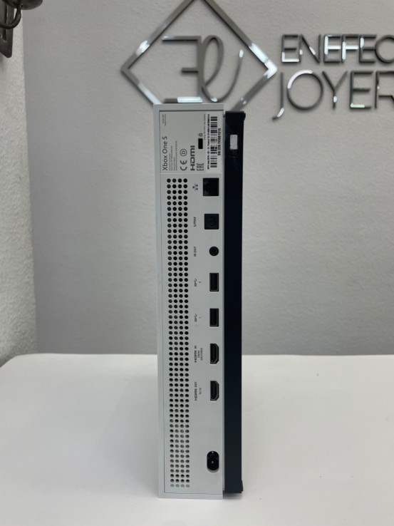 1-1-269613-3-Consola Xbox One S 1Tb 